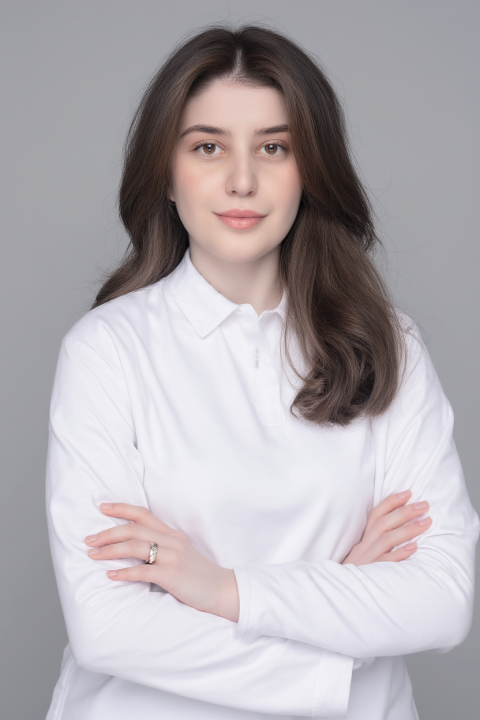 Лия Азаматовна МОЛОВА Лия Азаматовна МОЛОВА